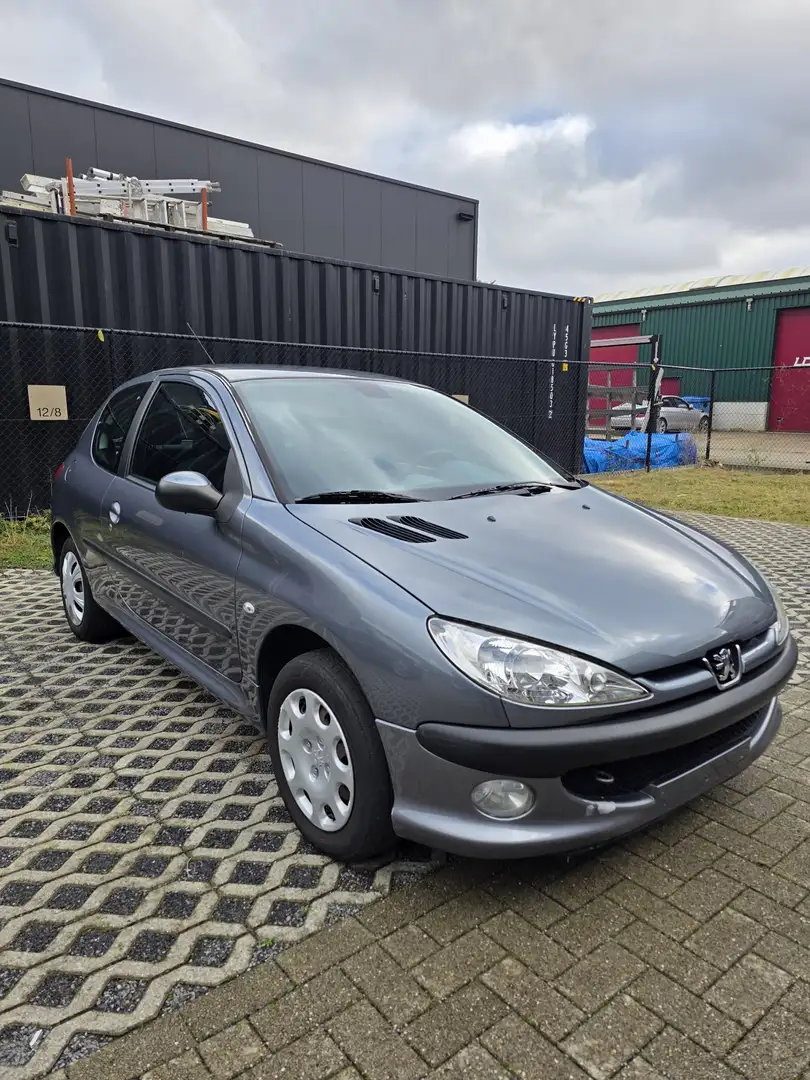 Peugeot 206 1.4i airco gekeurd voor verkoop Grey - 1
