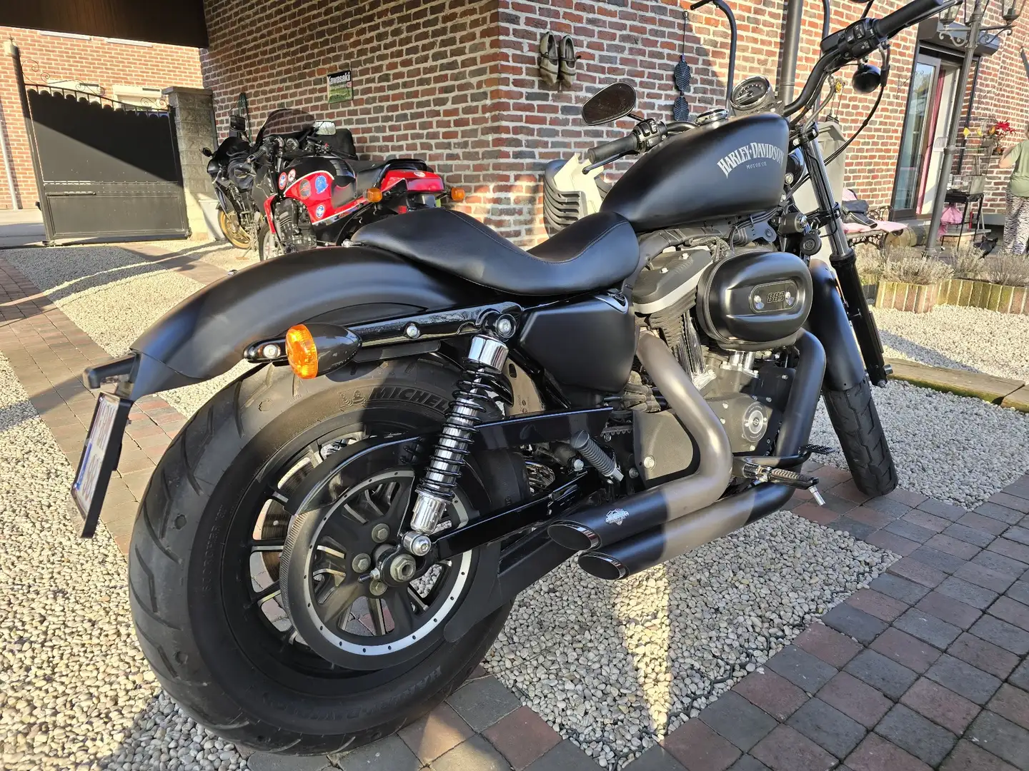 Harley-Davidson Iron 883 Negru - 2