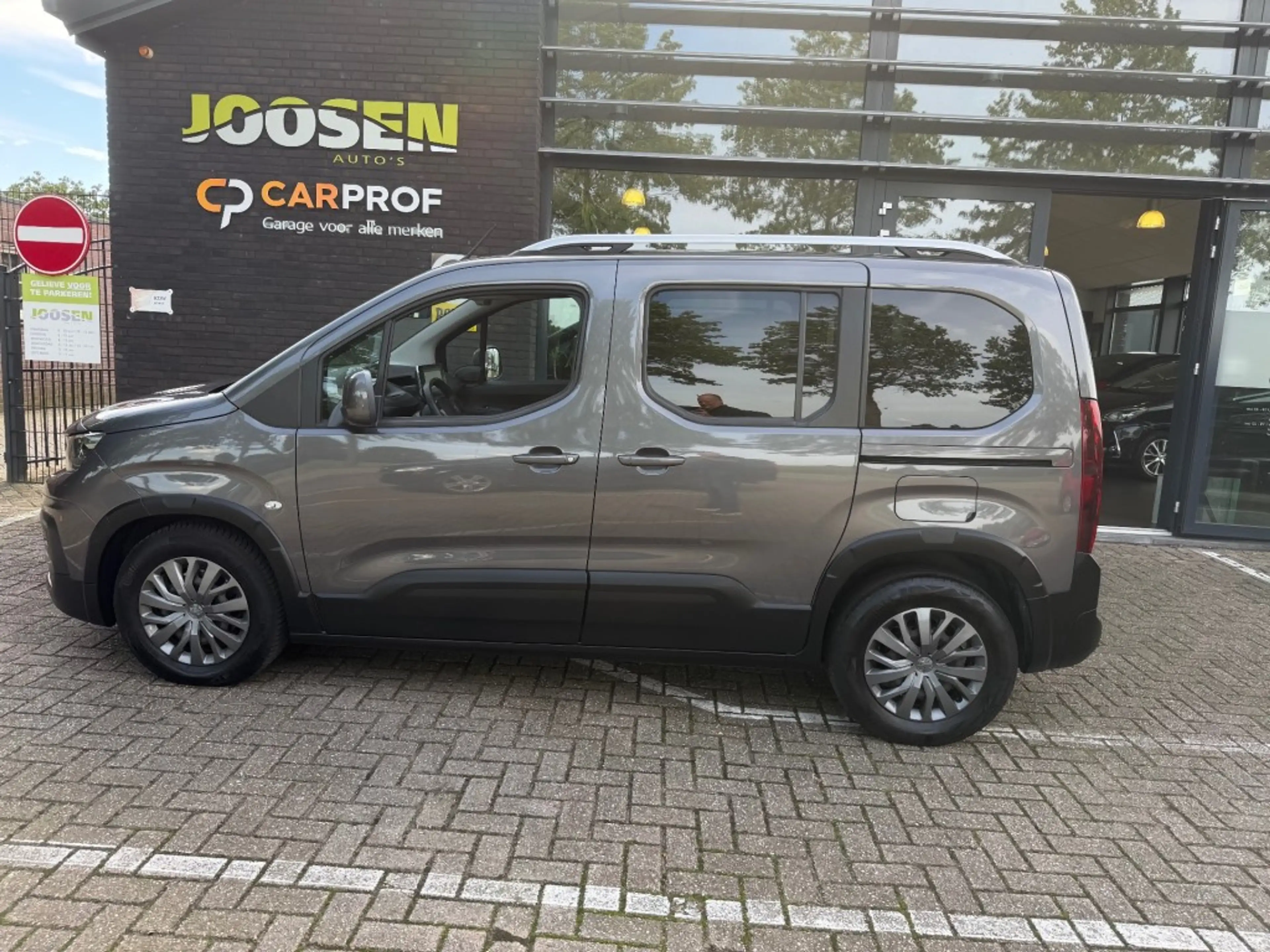Peugeot Rifter 1.2 PURETECH ALLURE — photo 7