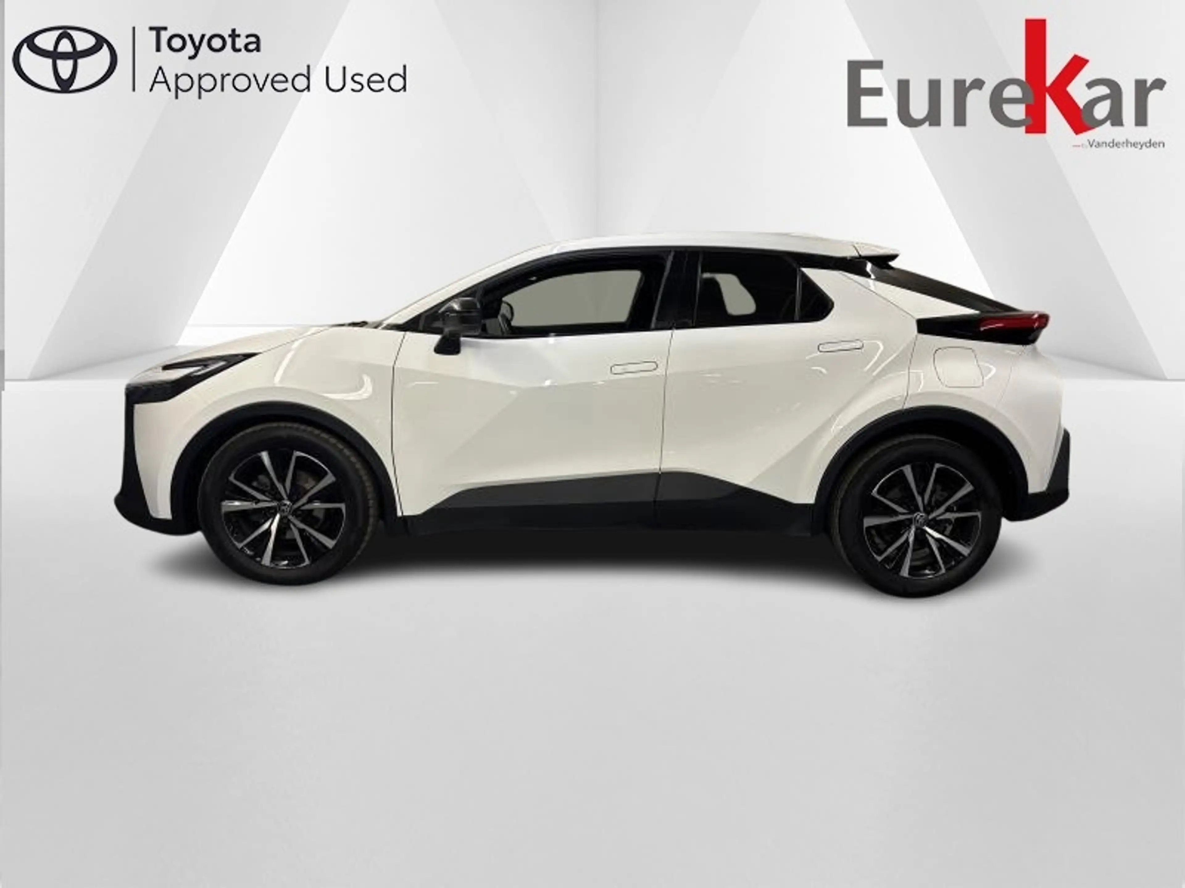 Toyota C-HR Dynamic plus + Techno Pack — photo 2