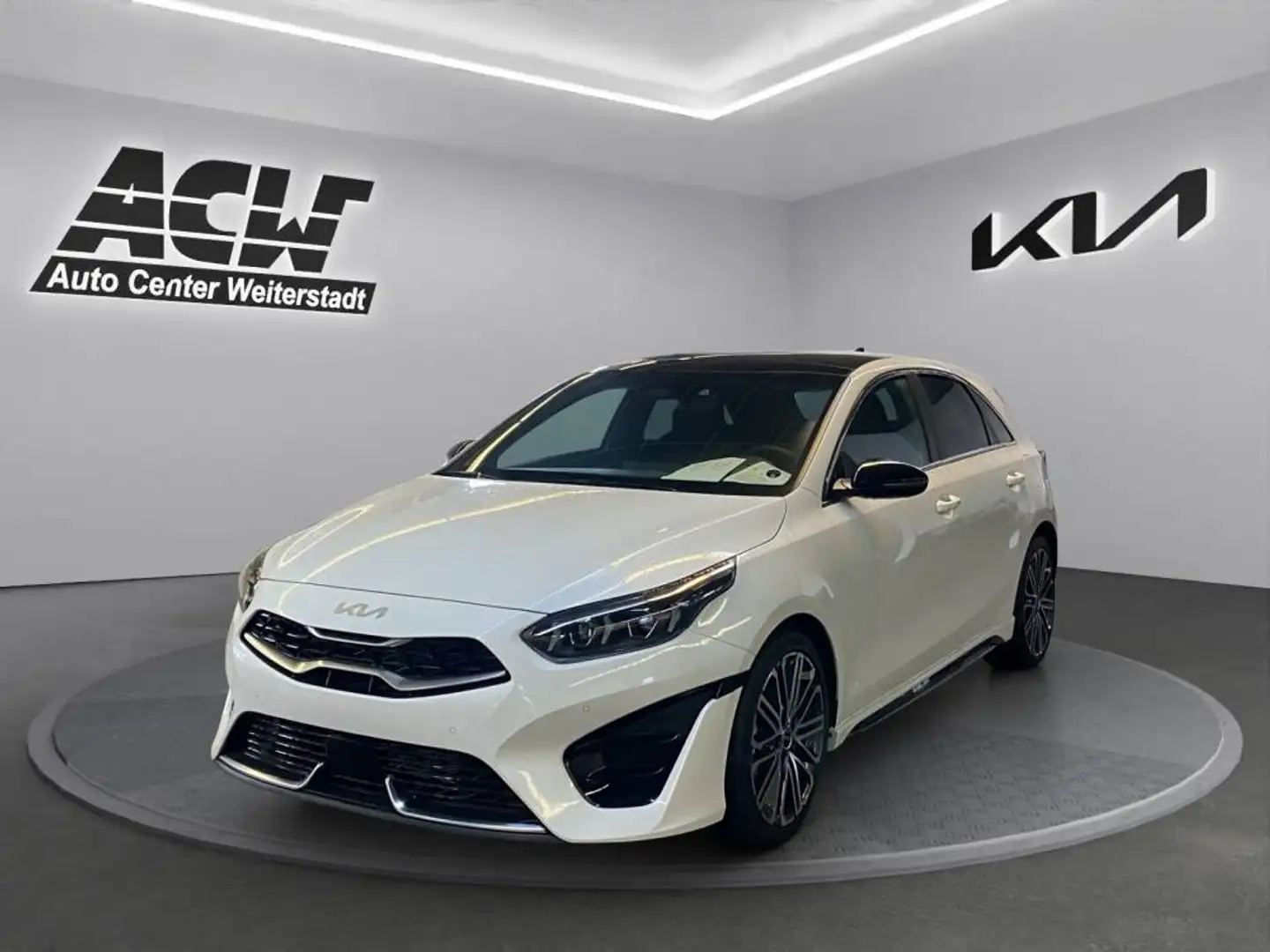Kia Ceed / cee'd CEED_5 1.5T DCT7 GTL KAMERA LEDER GLASDACH FULL-LE Bianco - 1