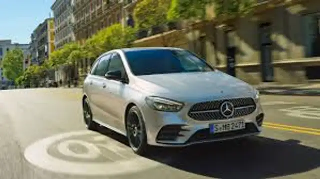 Mercedes-Benz B 220 B 220 d Automatic Executive