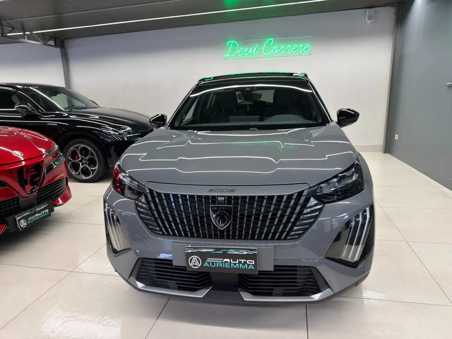 Peugeot 2008 1.5 BLUEHDI 130 CV GT PACK EAT8 TETTO APRIBILE Grigio - 2