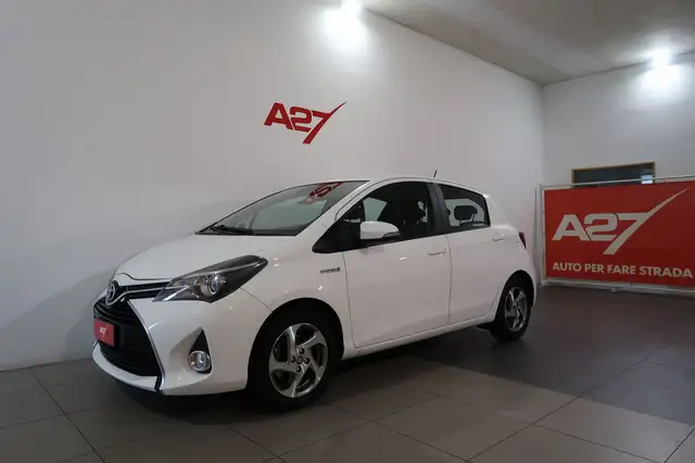 Toyota Yaris Yaris 5p 1.5h Active my16