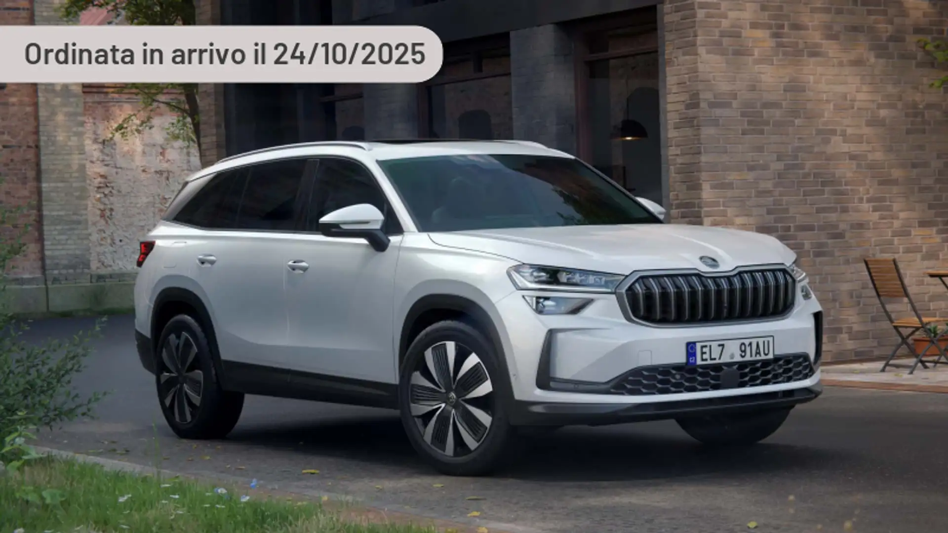 Skoda Kodiaq 2.0 TDI EVO SCR DSG 7 posti Executive Argento - 2