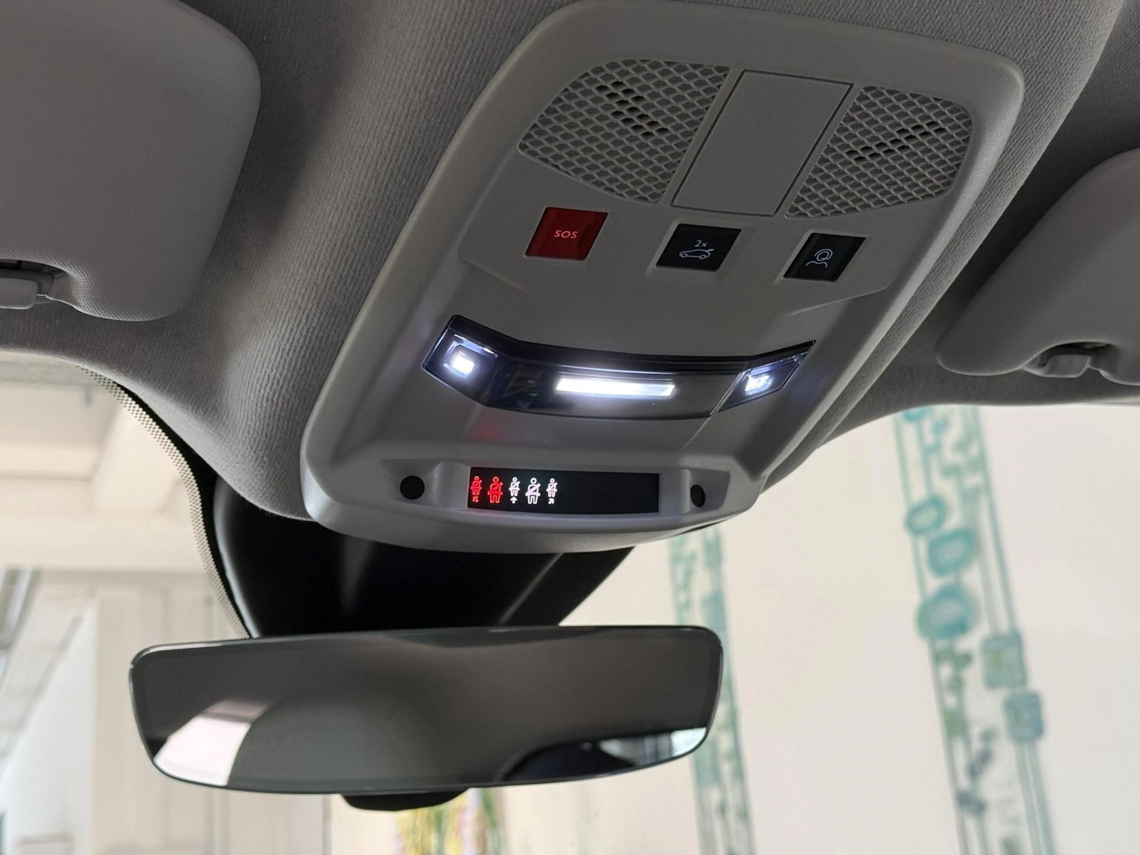 Fiat 600 La Prima Hybrid 1.2 T3 81 kW (110 PS) DCT Klima... — photo 14