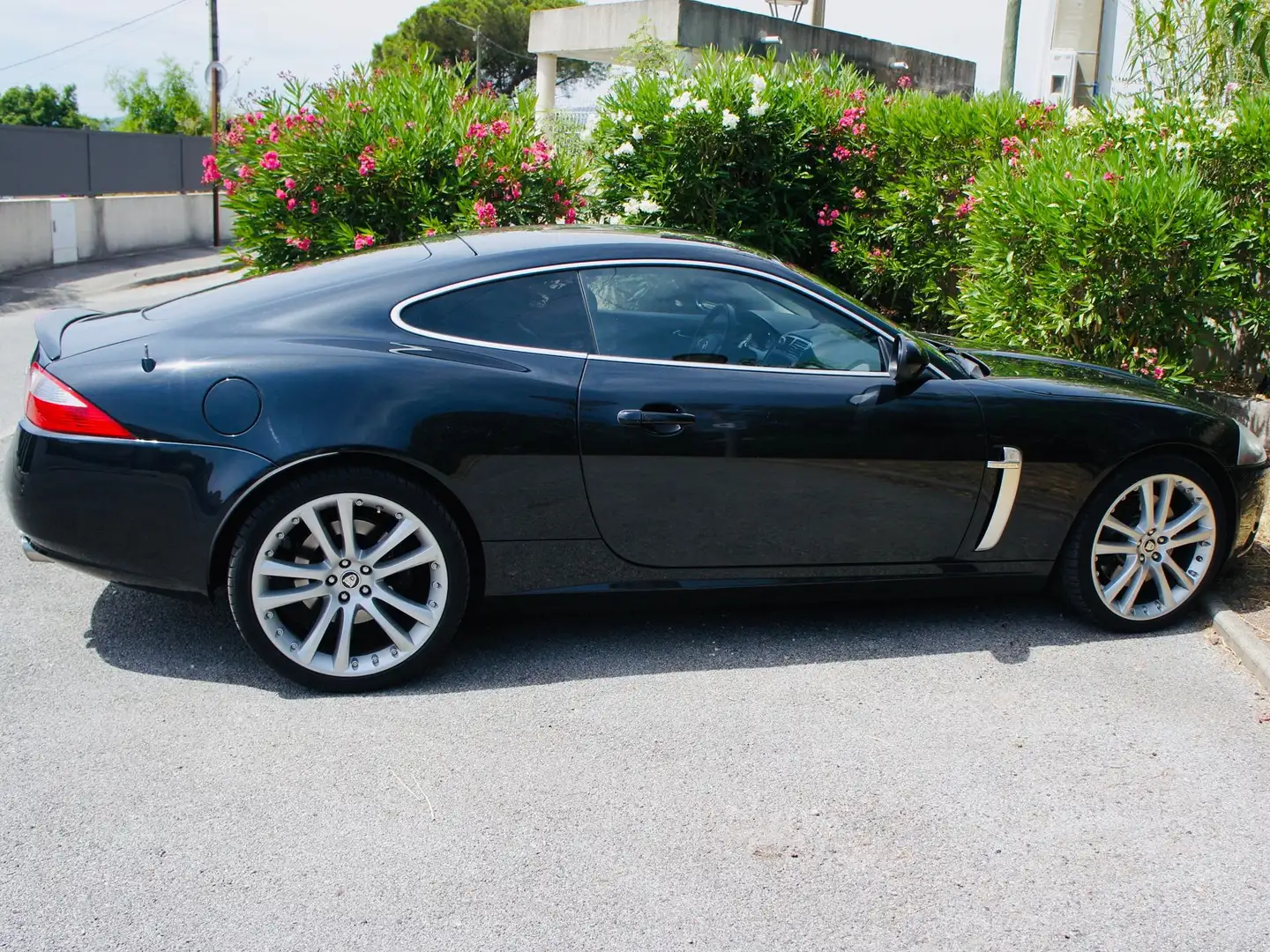 Jaguar XKR XKR Coupé 4.2 - 416 A Noir - 2