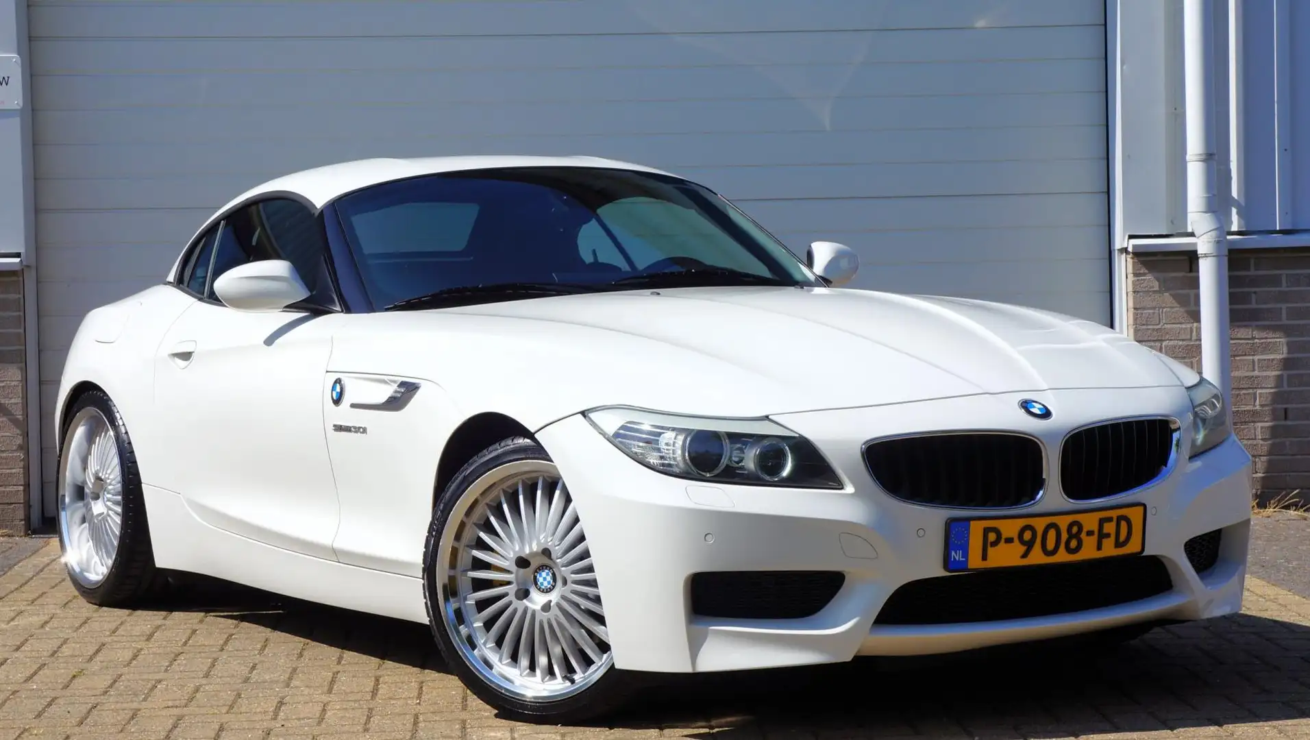 BMW Z4 Roadster SDrive30i M-Sport 259pk; Automaat+Leder+1 Wit - 2