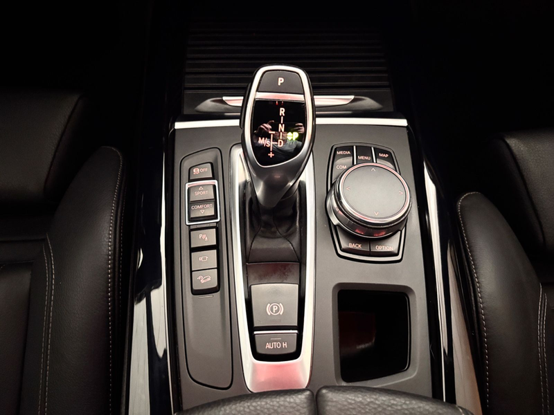 BMW X5 xDrive 30 d M-Paket — photo 19