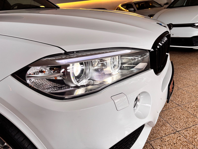 BMW X5 xDrive 30 d M-Paket — photo 26