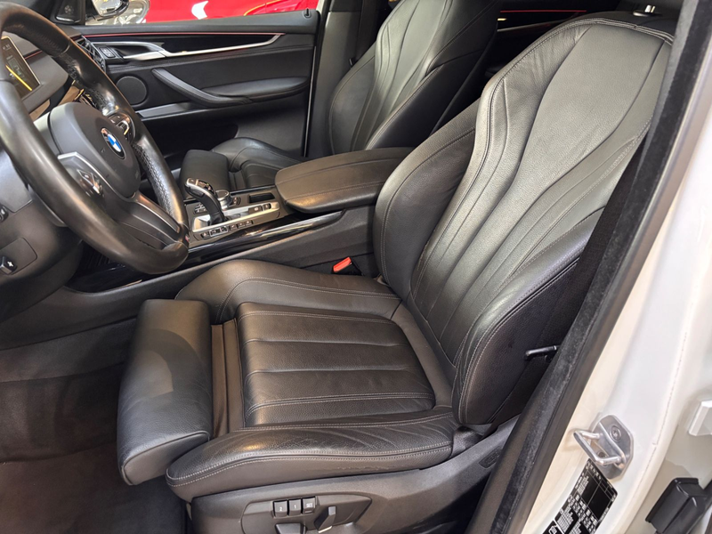 BMW X5 xDrive 30 d M-Paket — photo 13