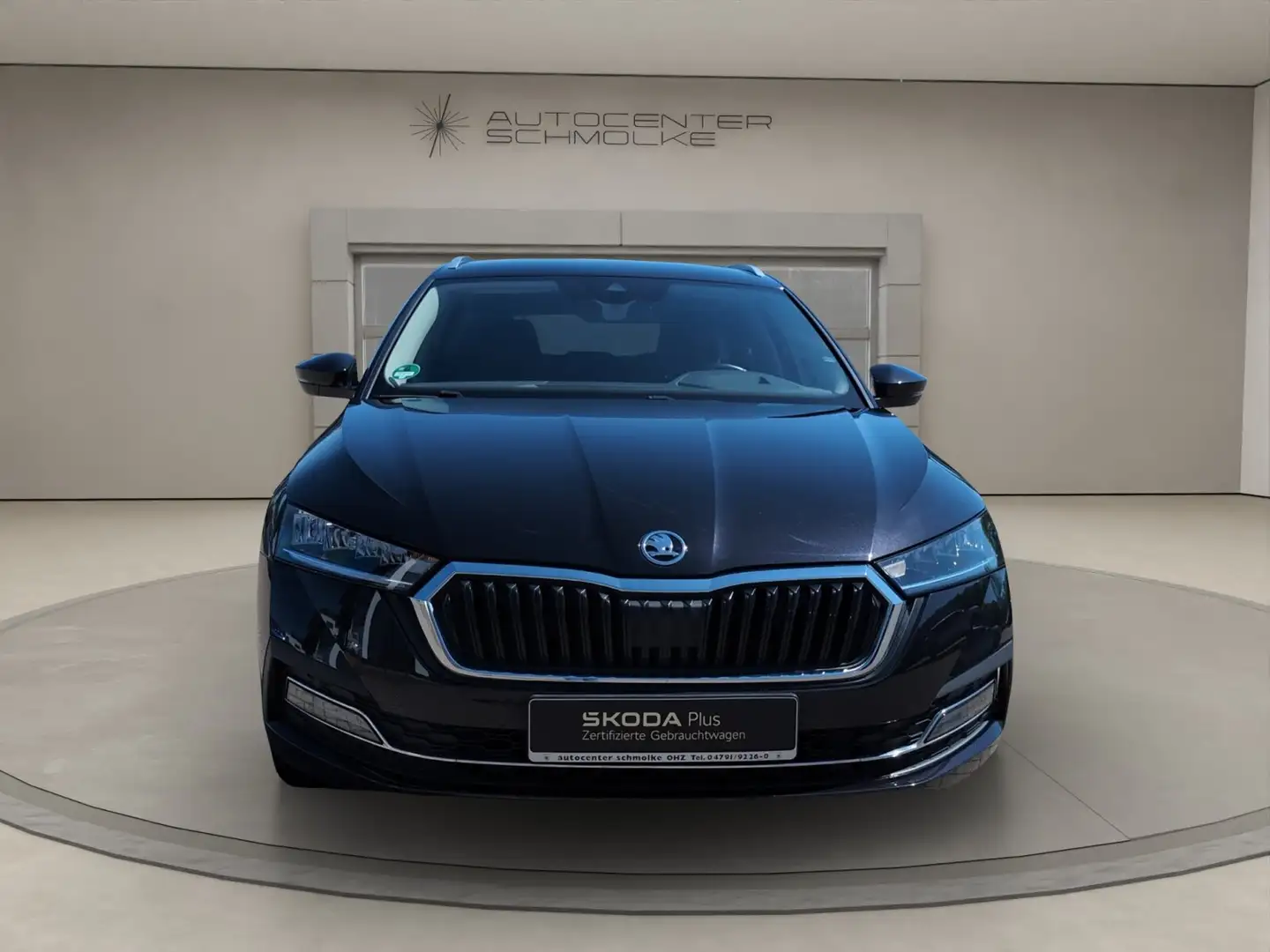Skoda Octavia OCTAVIA COMBI 1.0 TSI, First Edition Zwart - 2