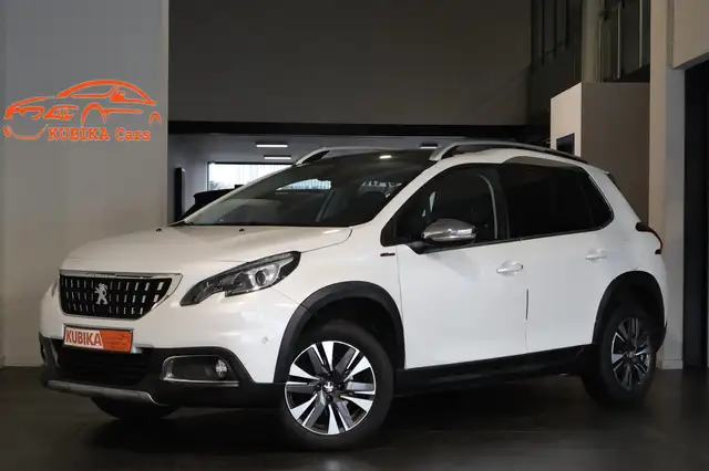 Peugeot 2008 1.2PureTech GT-Line Pano Navi CruiseC Garantie