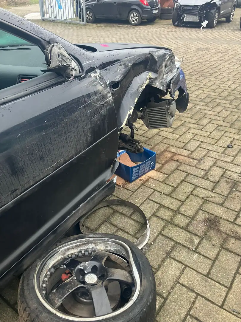 Volkswagen Golf GTI 4 1,8T – Sondermodell „Leitplanken-Edition“ - 2