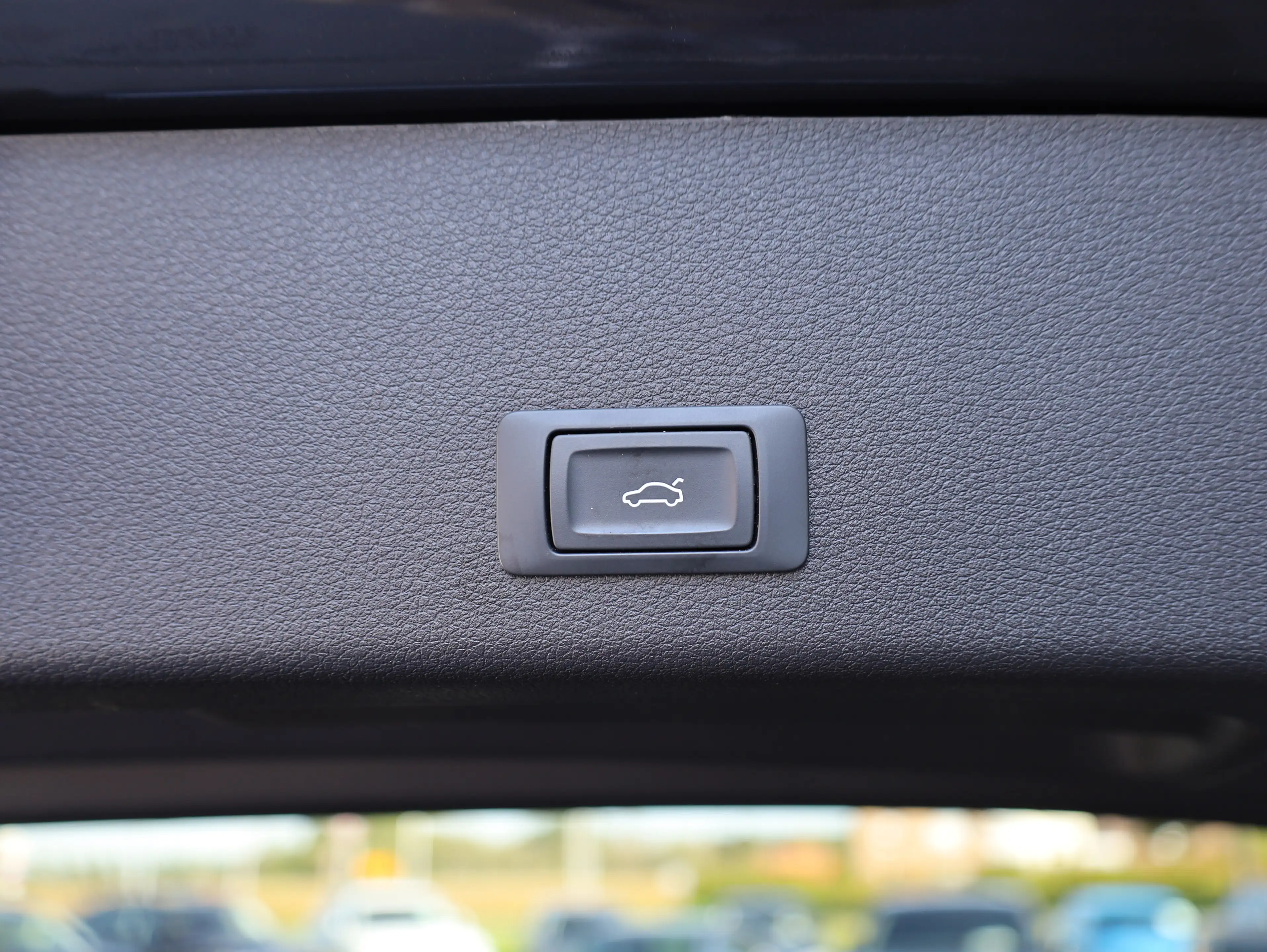Audi e-tron 50 quattro S-Line *Memory*Luft*AHK*21 — photo 14