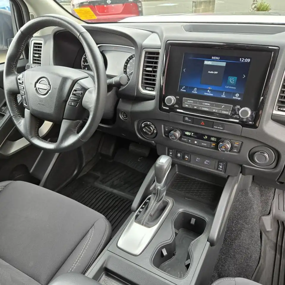 Nissan Frontier снимка Nissan Frontier