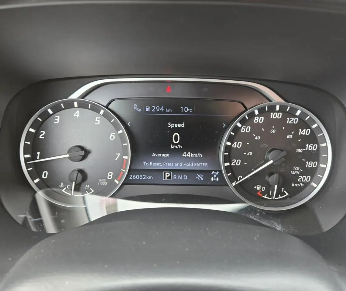 Nissan Frontier снимка Nissan Frontier