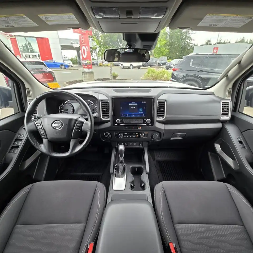 Nissan Frontier снимка Nissan Frontier