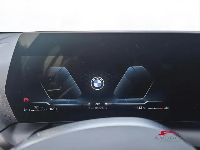 BMW 1 Series view 12
