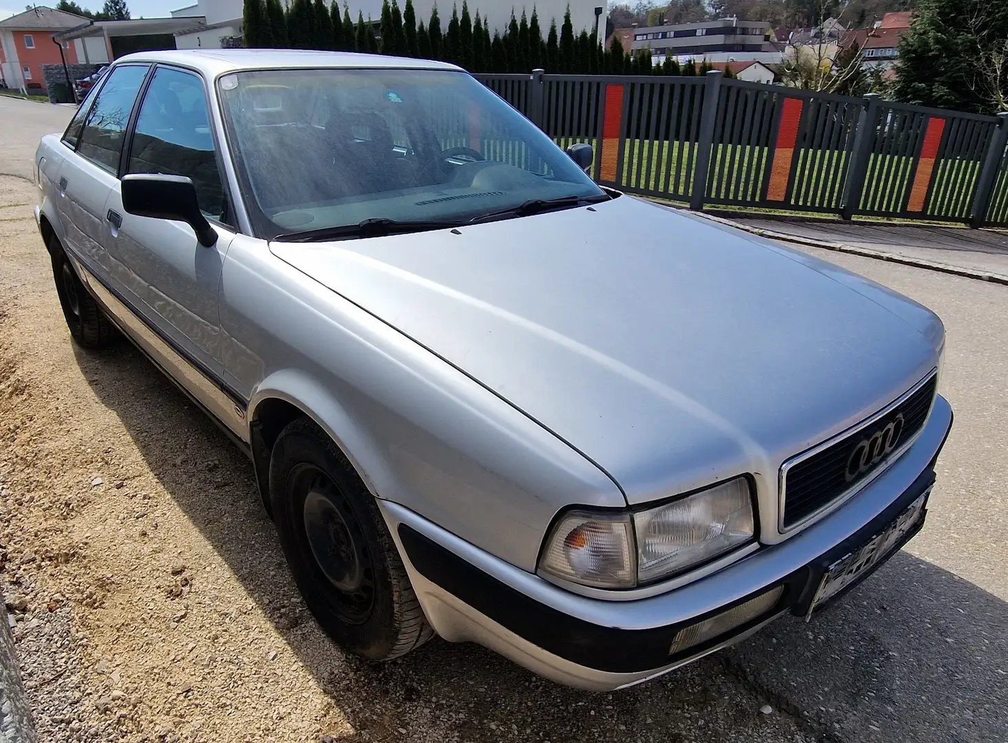 Audi 80 1,9 TDI B4/8C N Grau - 1