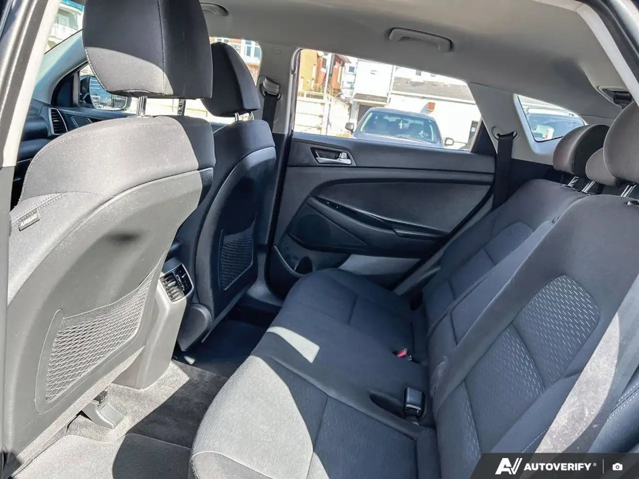 Hyundai TUCSON снимка Hyundai TUCSON