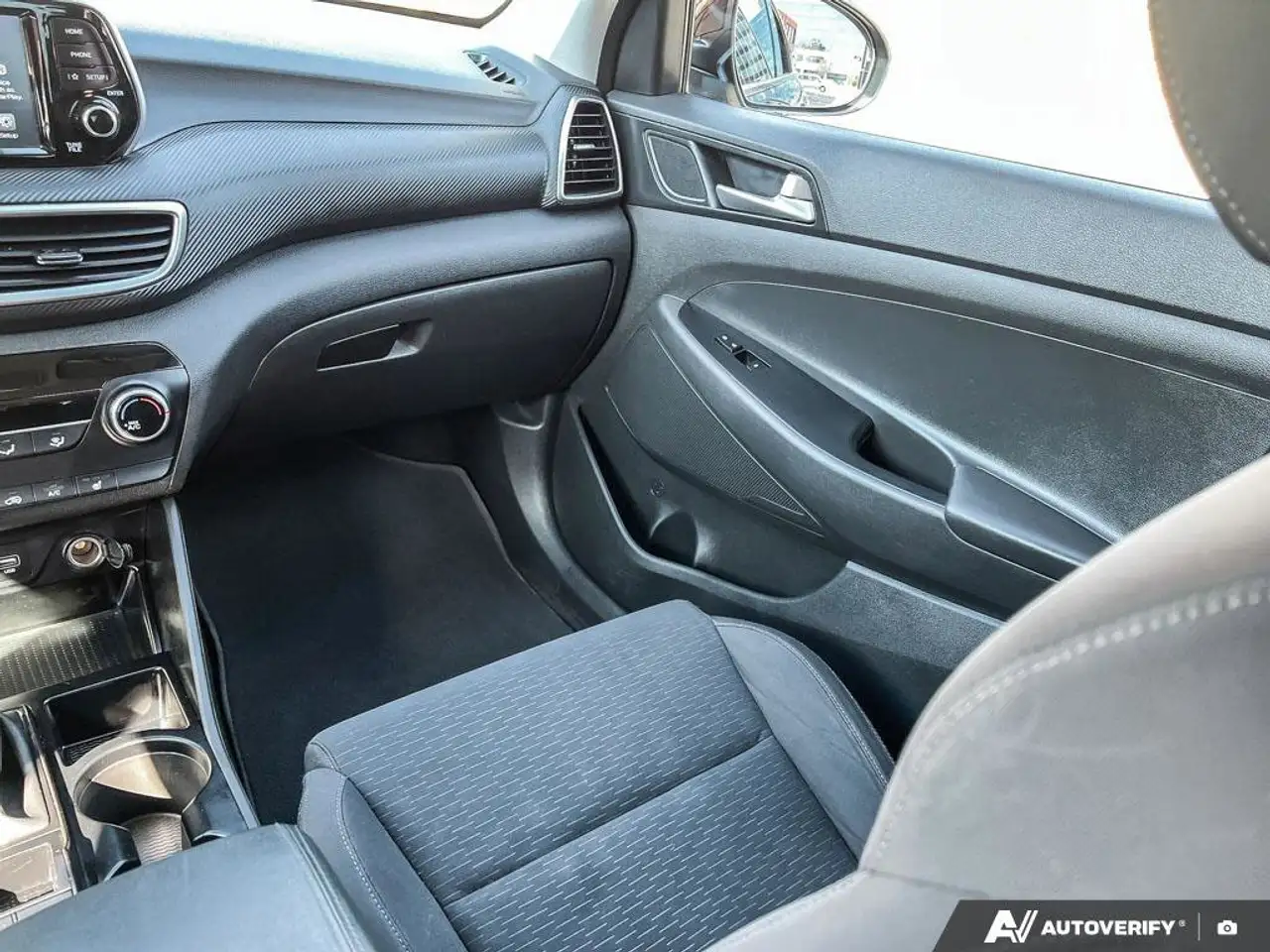 Hyundai TUCSON снимка Hyundai TUCSON