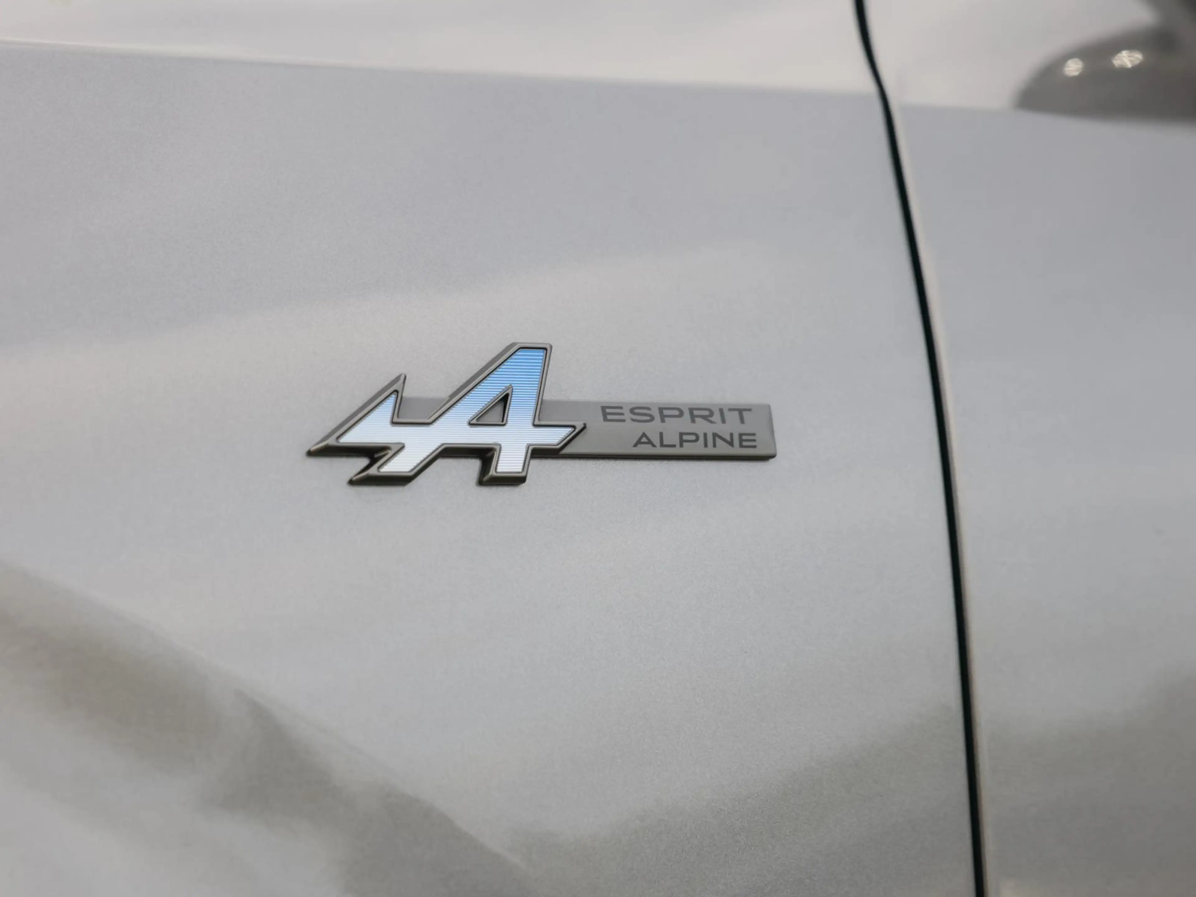 Renault Rafale Esprit Alpine PHEV 4x4 GJR Harman Kardon — photo 9