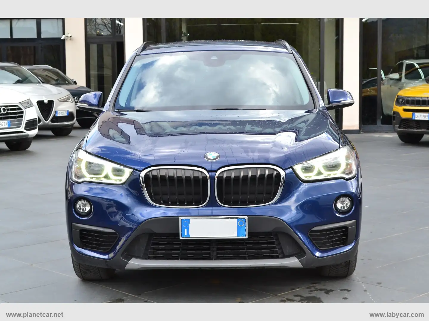 BMW X1 sDrive18d Advantage Bleu - 2