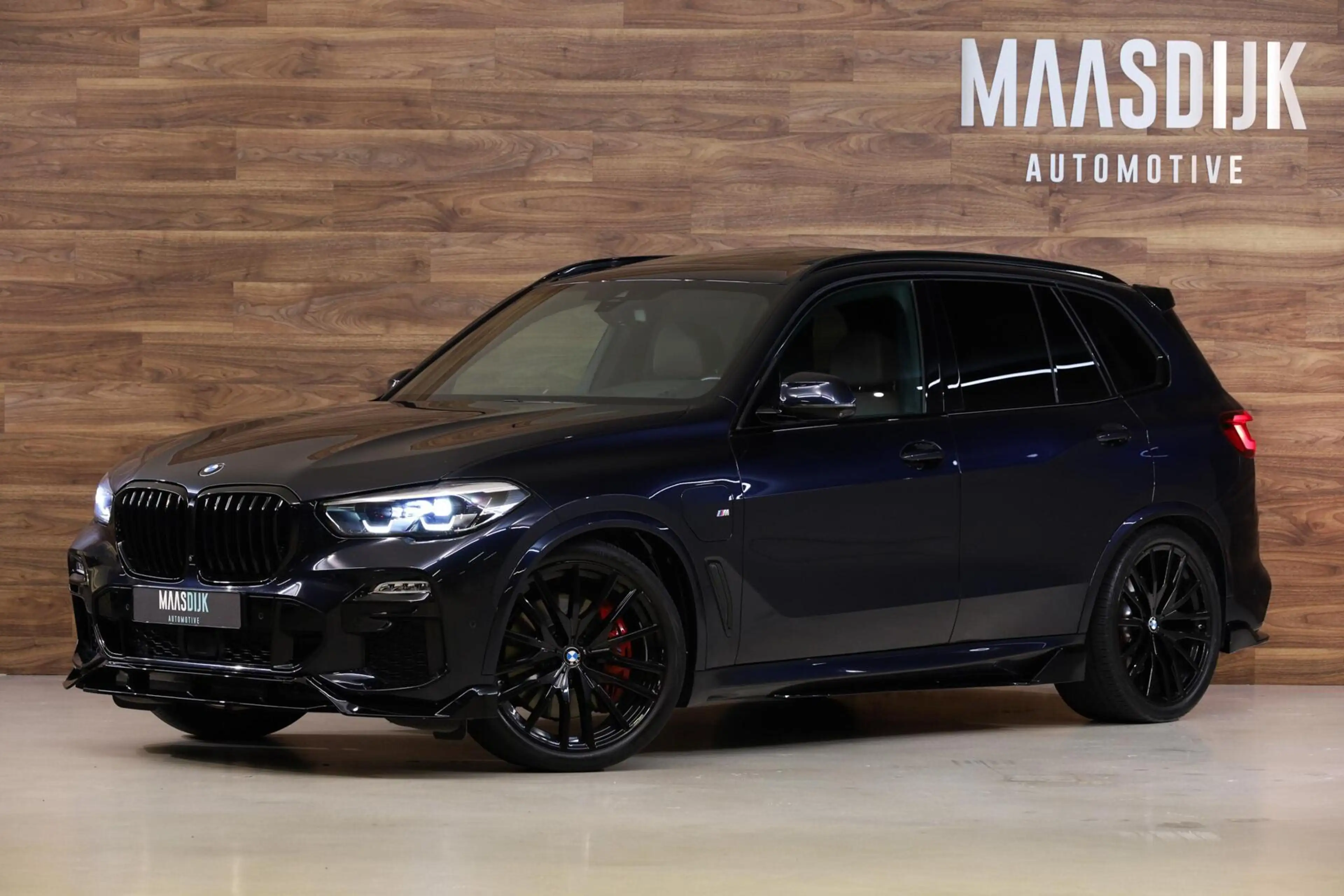 BMW X5 xDrive45e M-Sport|Pano|HUD|360|Dealer|Stuurverwarm