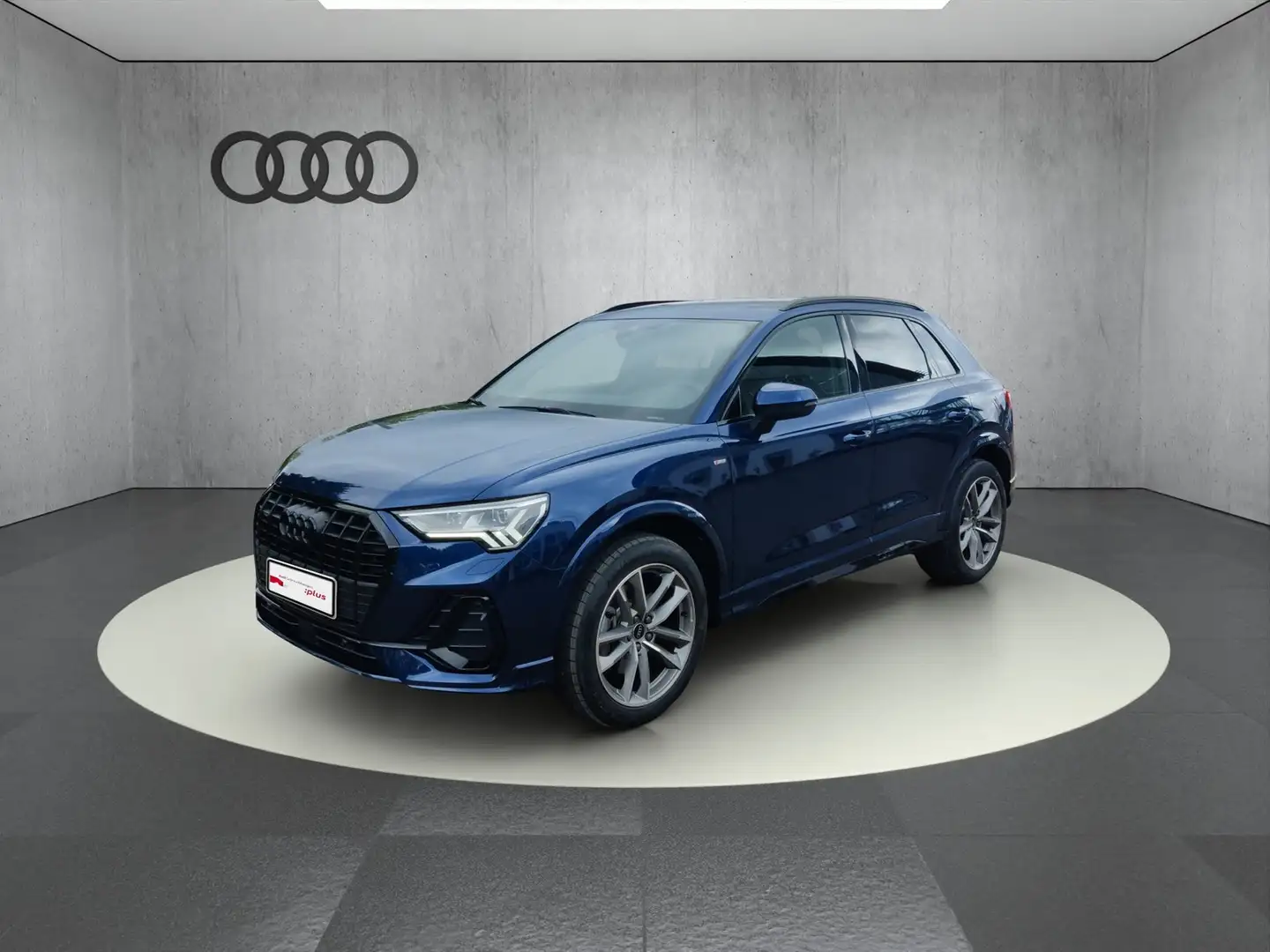 Audi Q3 40 TFSI quattro S line S tronic Blau - 2