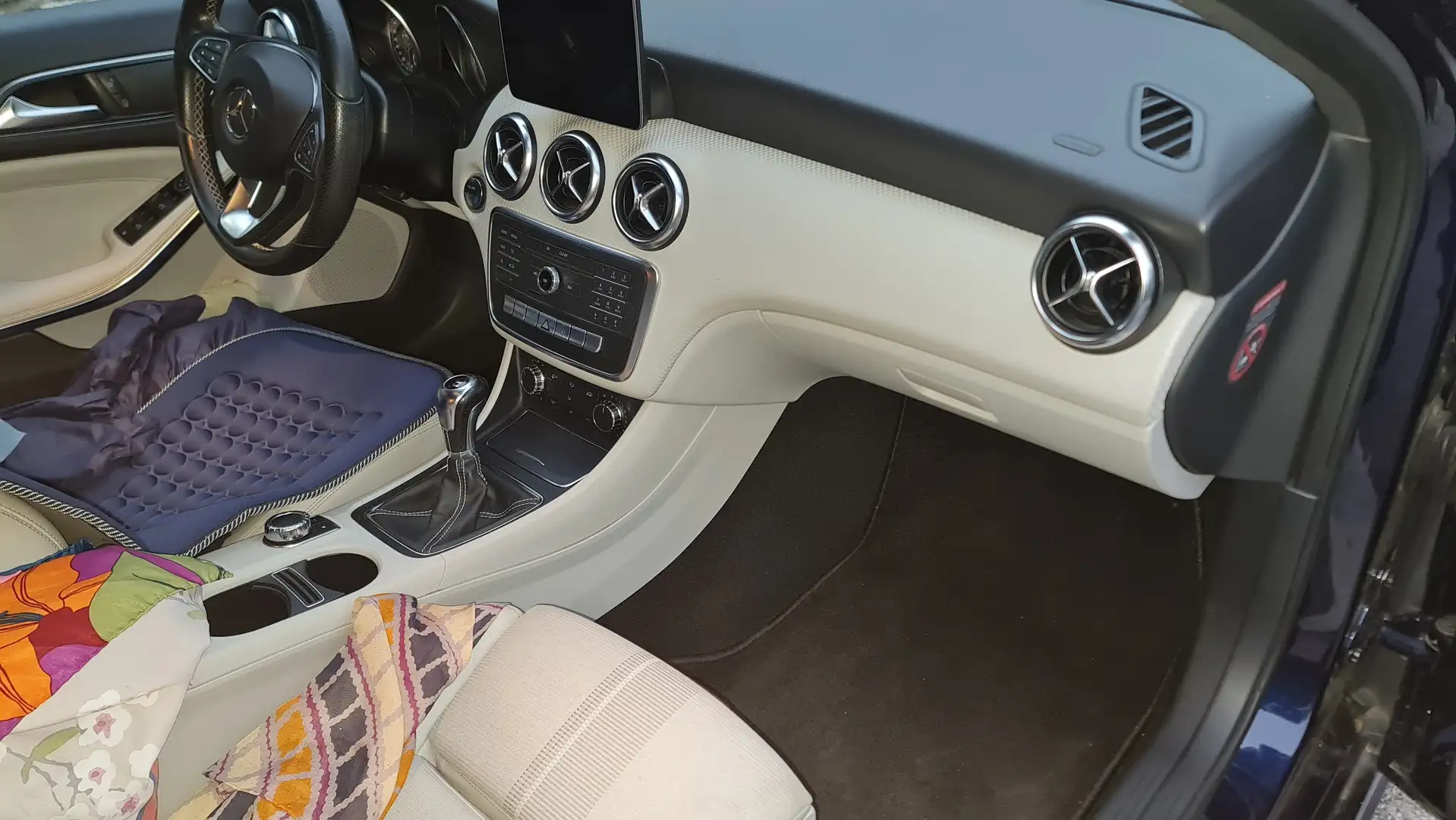 Mercedes-Benz A 180 Berlina Blu/Azzurro - 1