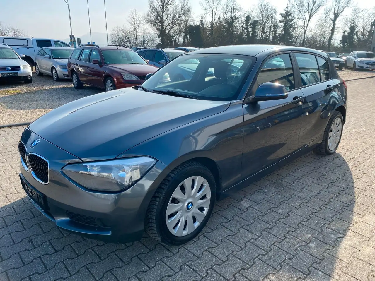 BMW 114