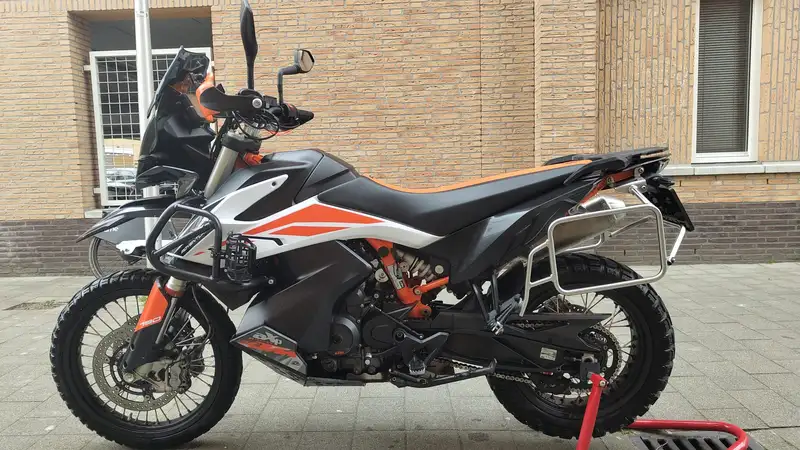 KTM 790 ADVENTURE - foto 8