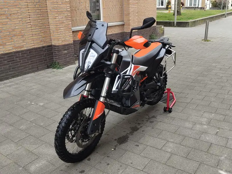 KTM 790 ADVENTURE - foto 2