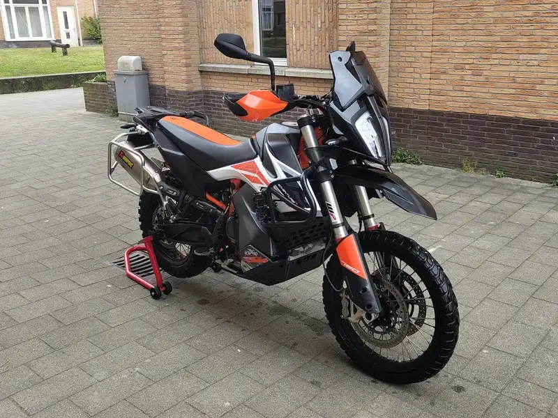 KTM 790 ADVENTURE - foto 4