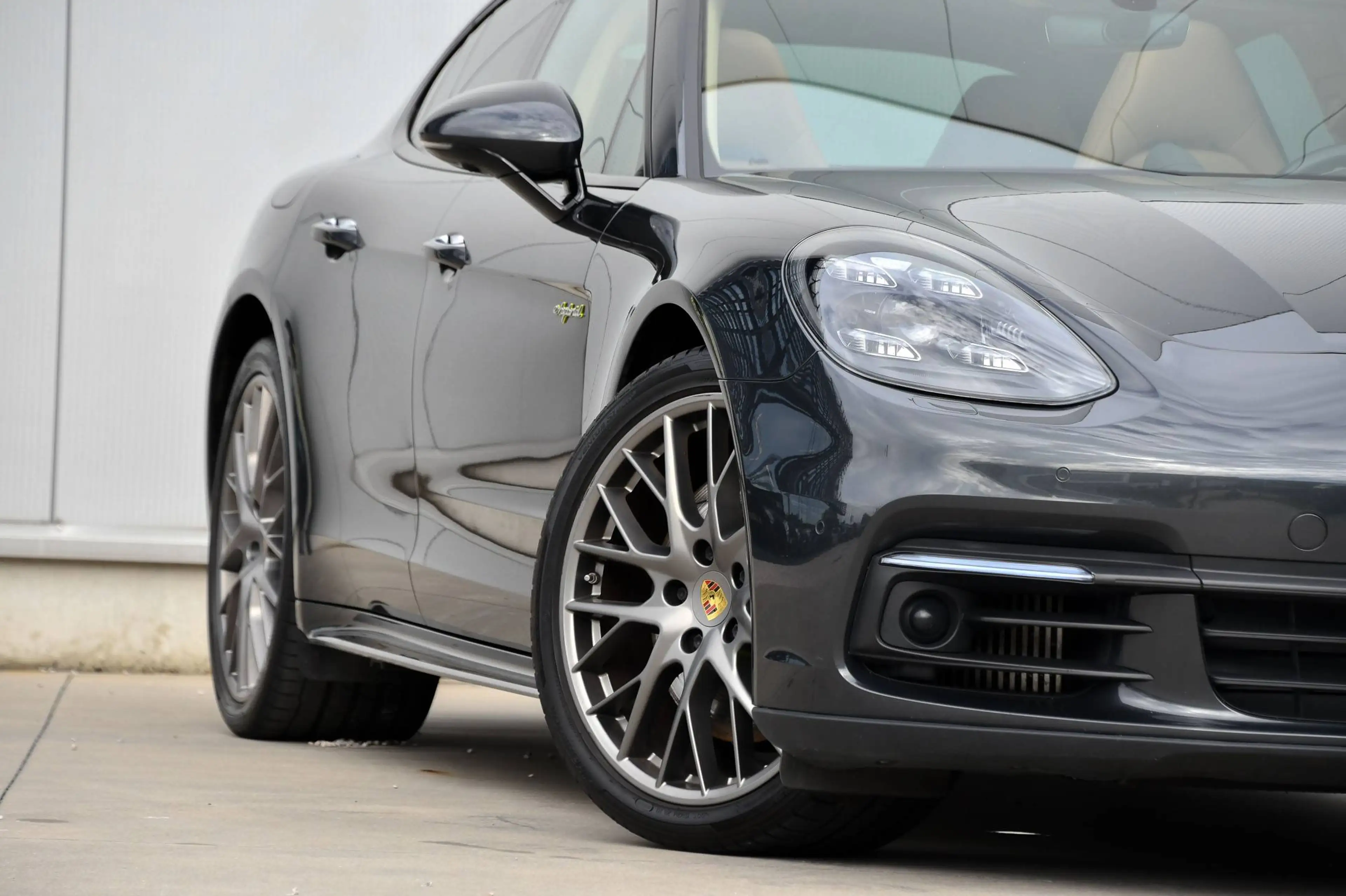 Porsche Panamera 4 e-Hybrid l Pano Dak l Luchtvering l Sportuitlaat — photo 11