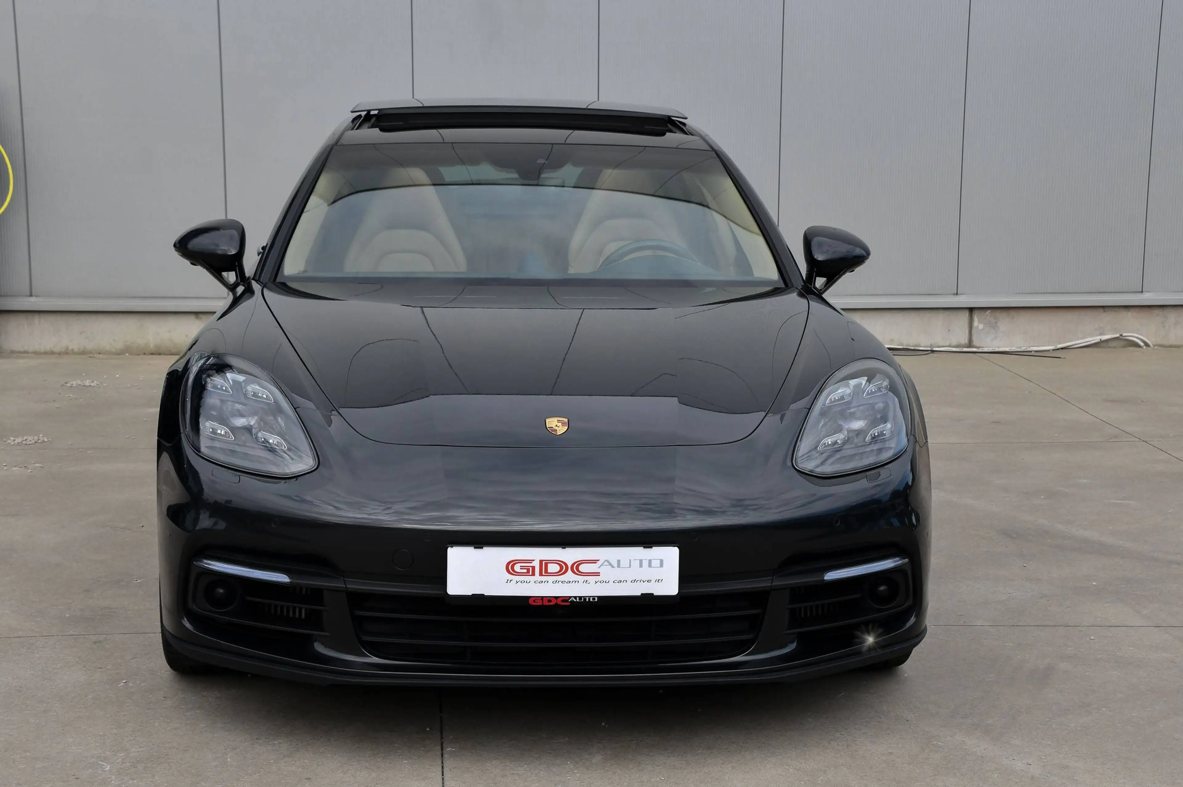 Porsche Panamera 4 e-Hybrid l Pano Dak l Luchtvering l Sportuitlaat — photo 4