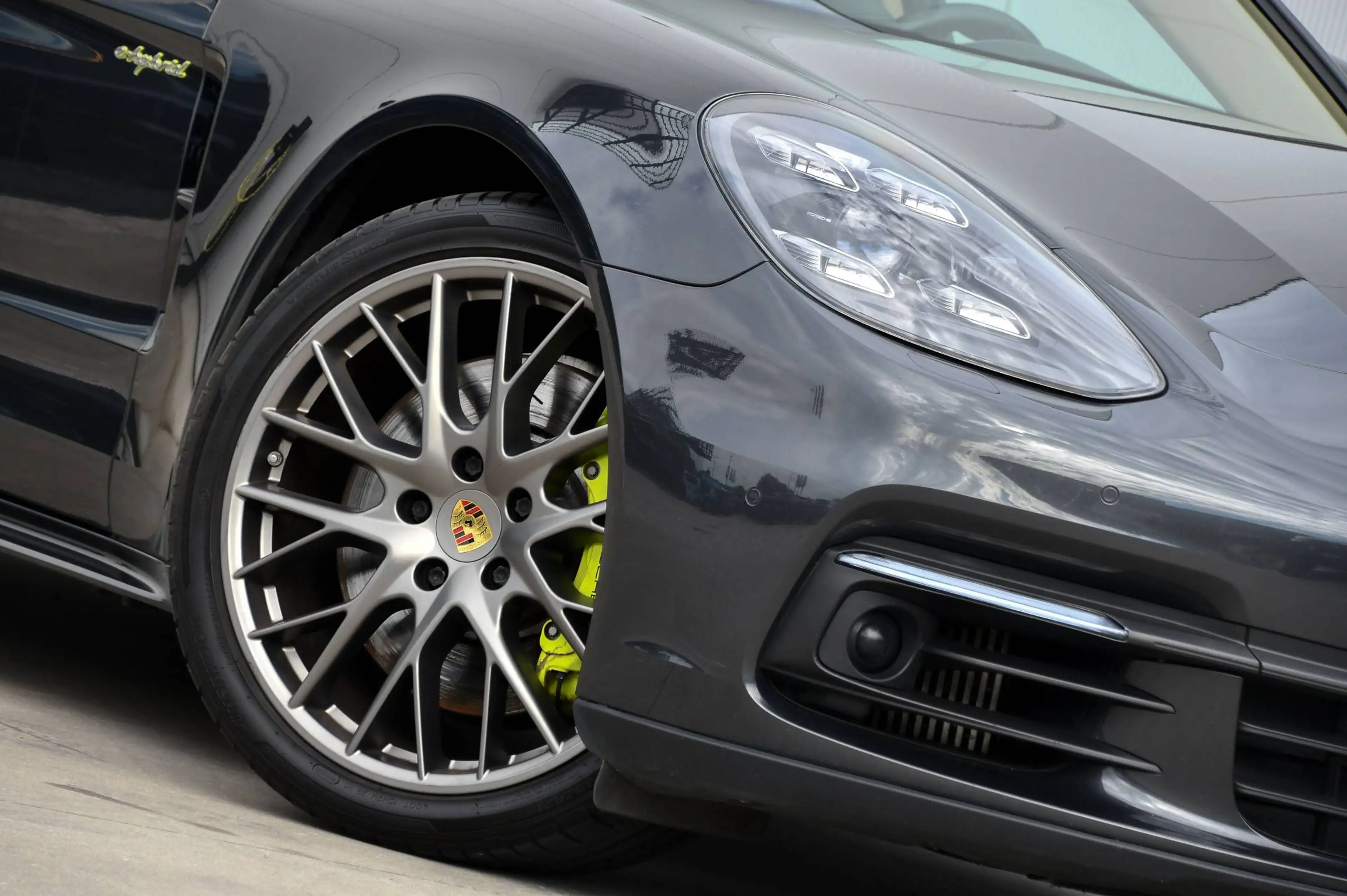 Porsche Panamera 4 e-Hybrid l Pano Dak l Luchtvering l Sportuitlaat — photo 14