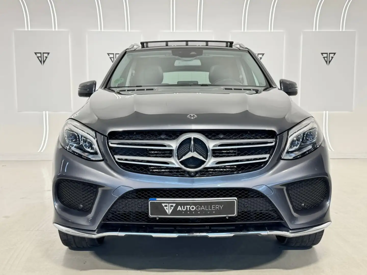 Mercedes-Benz GLE 250 250d 4Matic Aut. Szary - 2