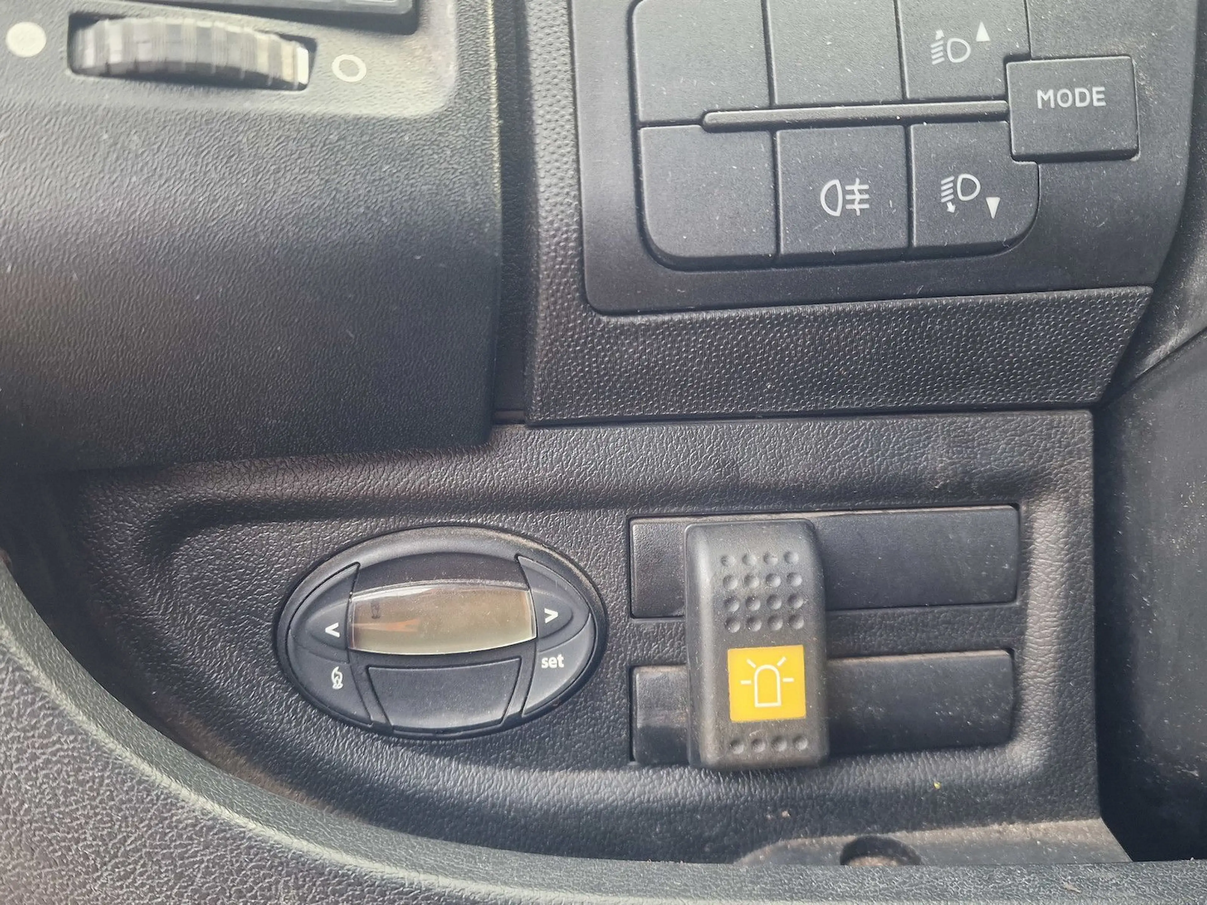 Citroen Jumper 35 L2 DoKa Klimaautomatik Standheizung — photo 14