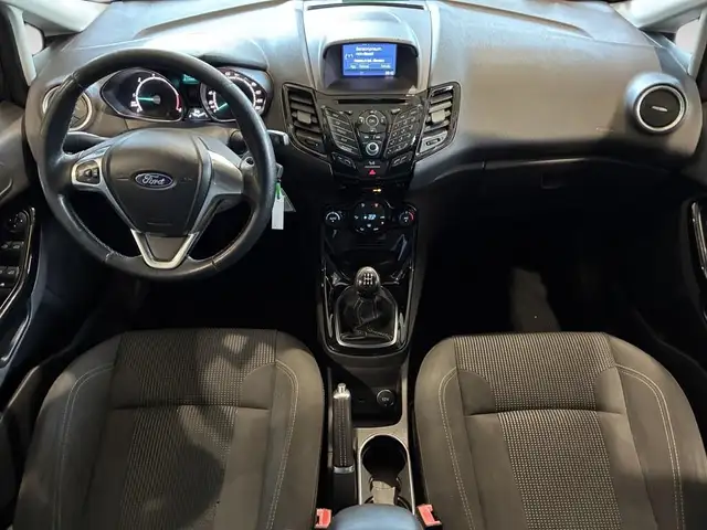 Ford Fiesta view 6