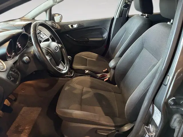 Ford Fiesta view 7