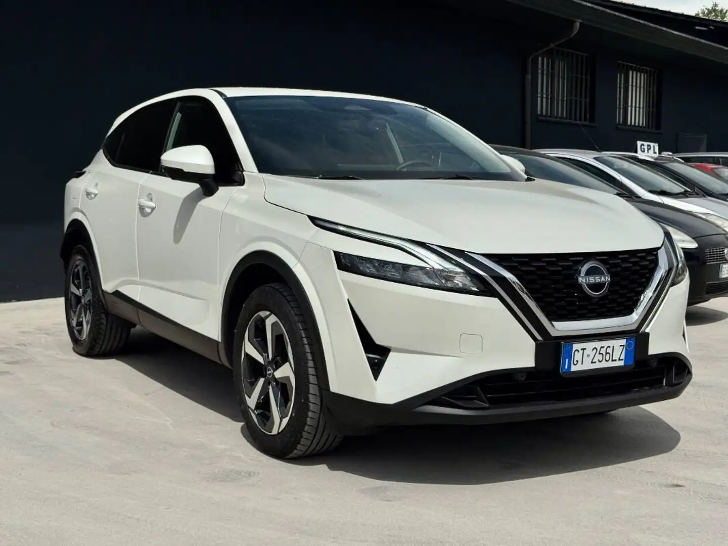 Nissan Qashqai 1.3 mhev N-Connecta 2wd 158cv xtronic - 2