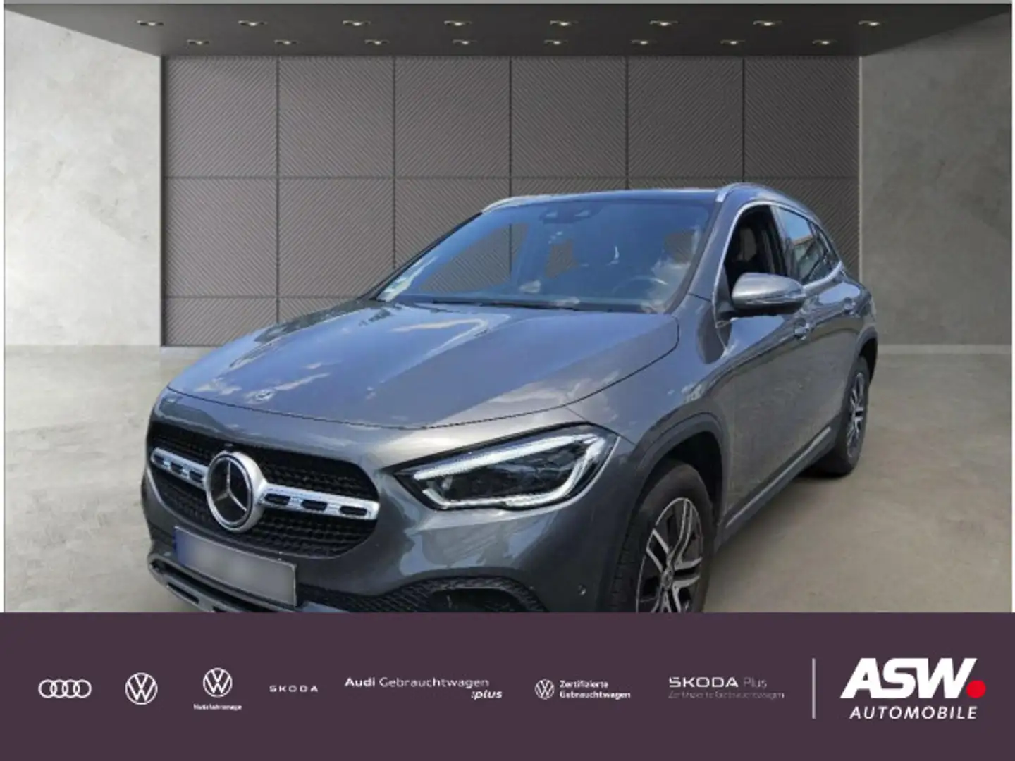Mercedes-Benz GLA 250 e LED Navi 360° SHZ PANO LEDER Grau - 1