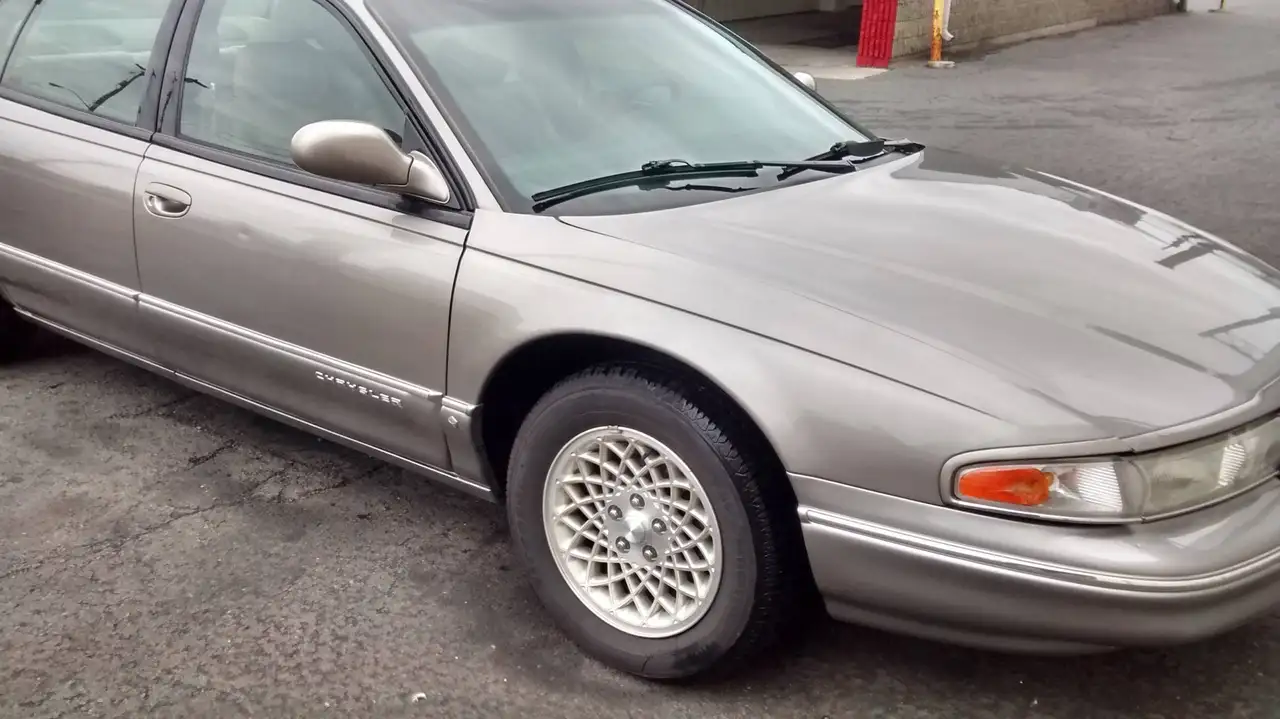1995 Chrysler LHS