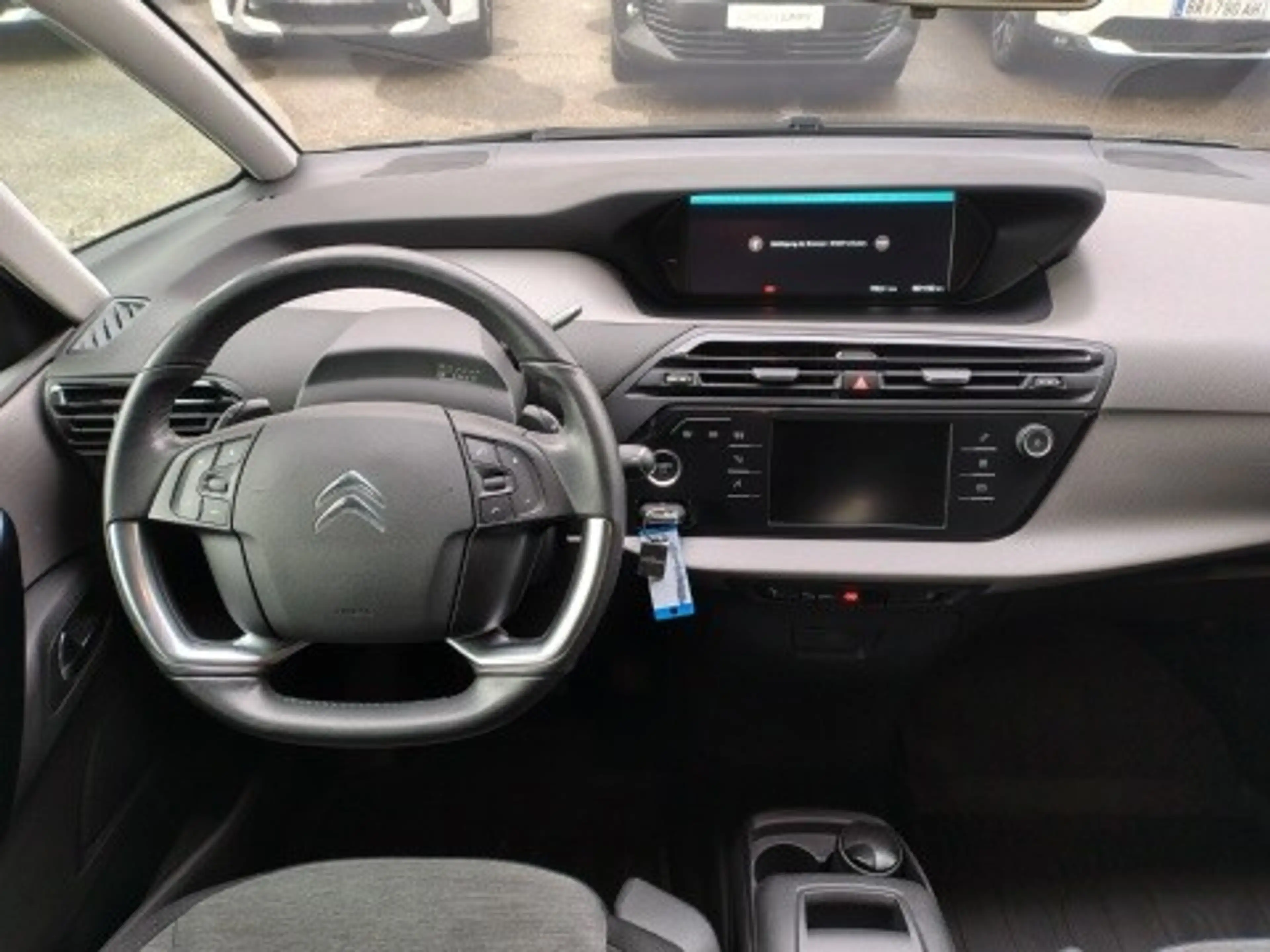 Citroen C4 Picasso BlueHDi 120 S&S EAT6 Feel Edition — photo 8