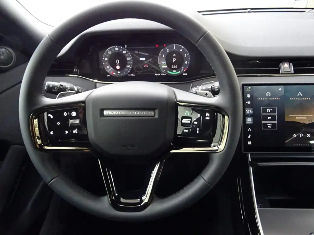 Land Rover Range Rover Evoque 2026 — фото 11