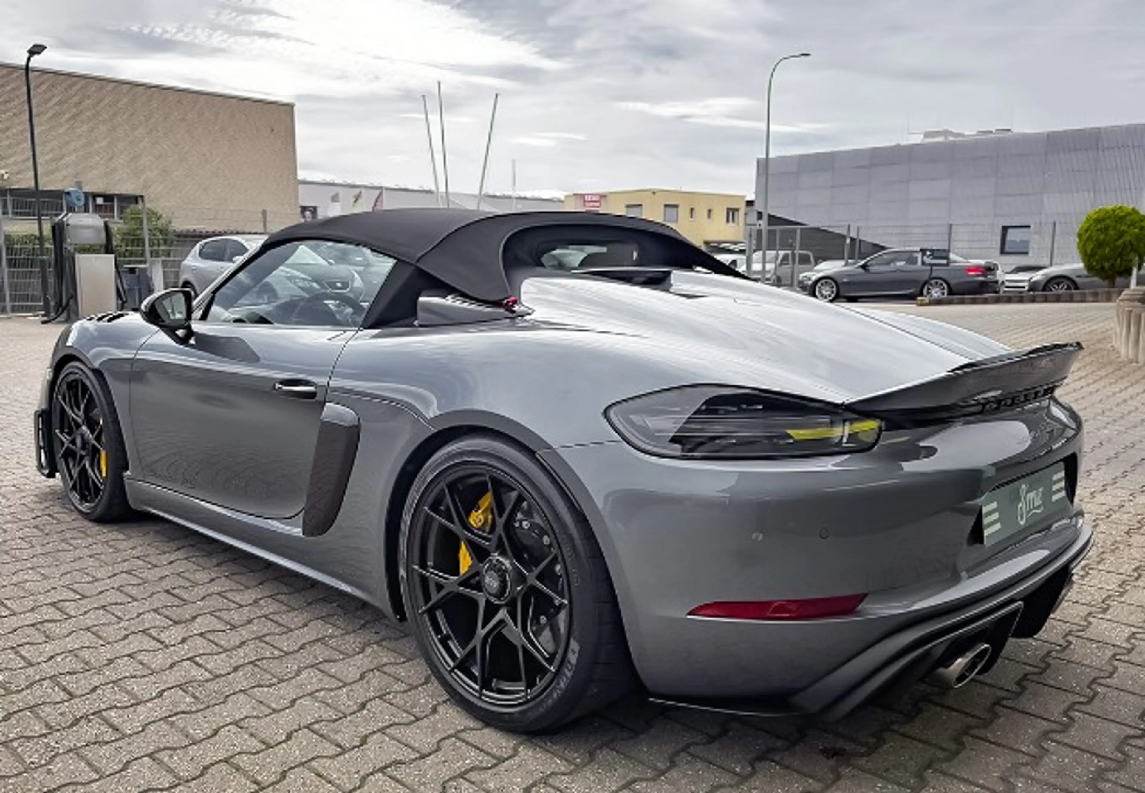 Porsche Boxster Spyder RS 4.0 Weissach Carbon PCCB Lift — photo 6