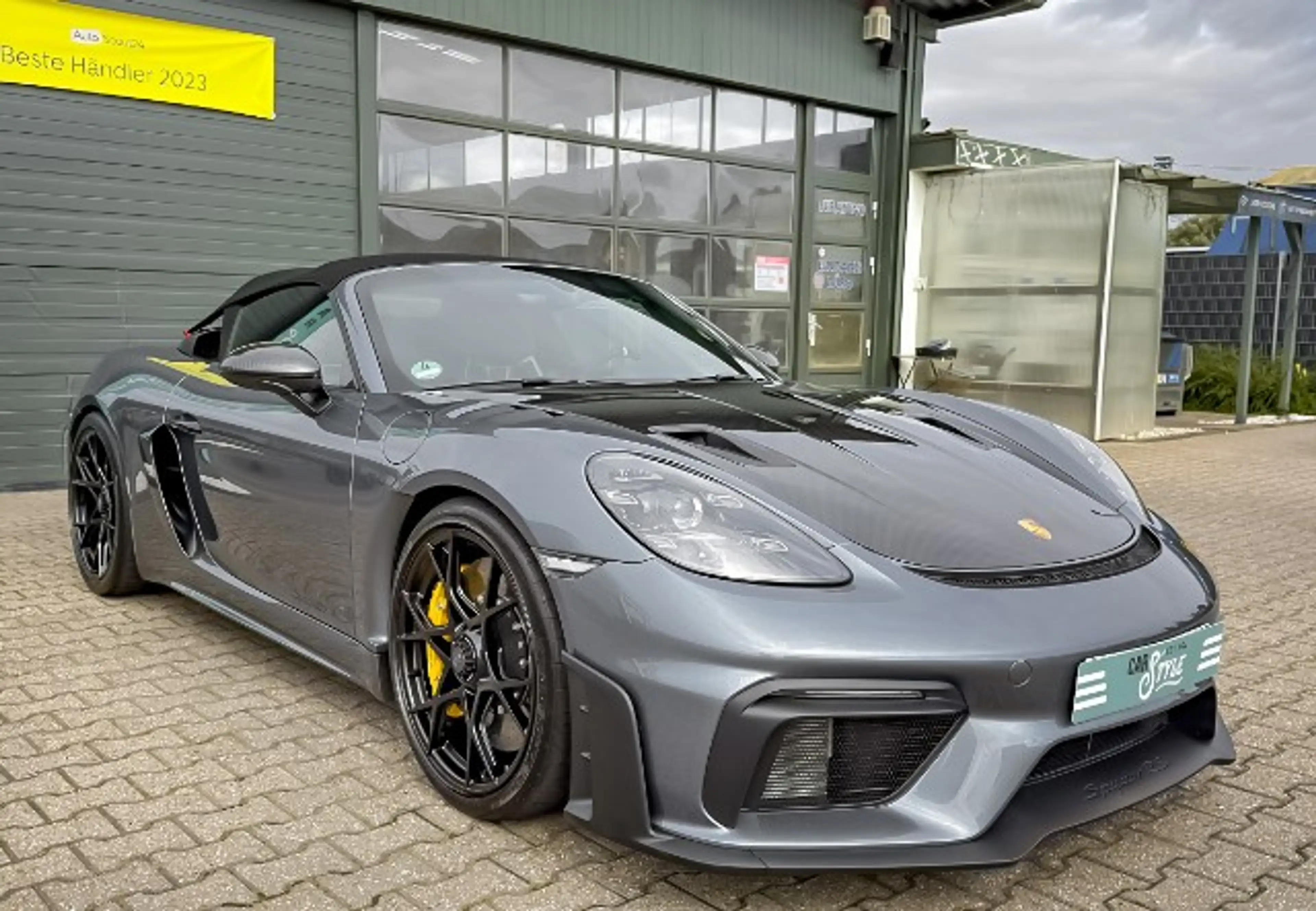 Porsche Boxster Spyder RS 4.0 Weissach Carbon PCCB Lift — photo 3