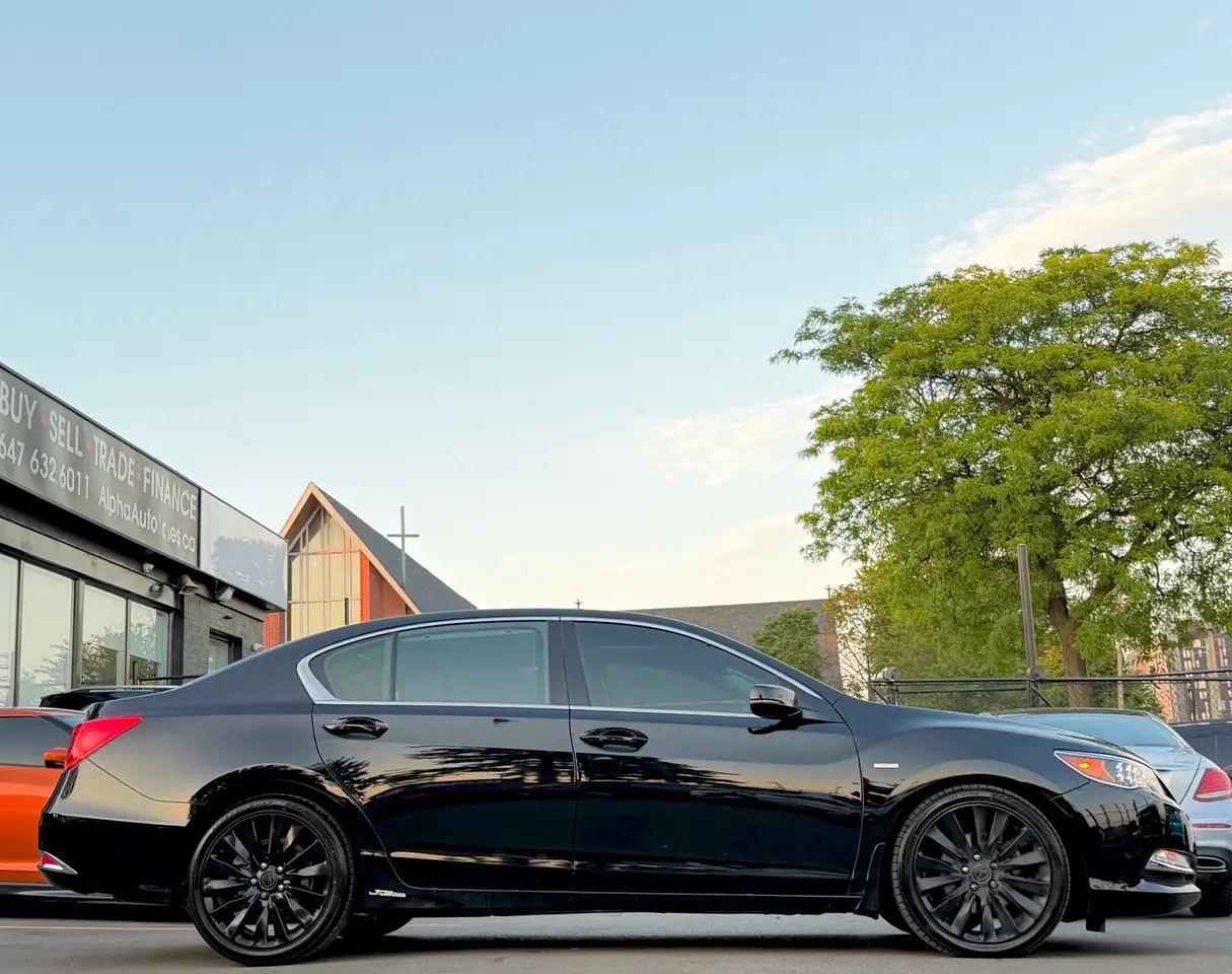 Acura RLX снимка Acura RLX